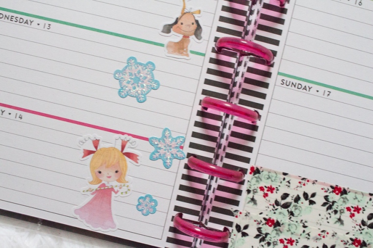 Mini Happy Planner Weekly Spread feat. Polished Patterns | The Grinch stickers | JM Creates Blog